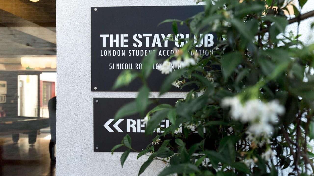 The Stay Club @ Willesden Londra Dış mekan fotoğraf